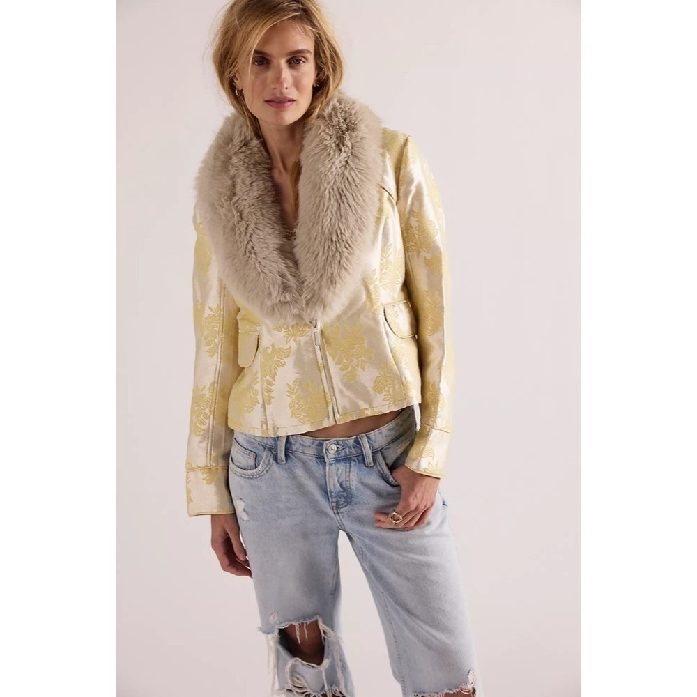 NWT!! FREE PEOPLE French Exit Laluna Jacket Jacquard Faux Fur Collar Large